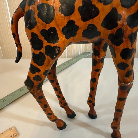 Vintage Leather  Elephant Giraffe Hippo and  Zebra Statues Figurines Lot Of 4 - Picture 15 of 16